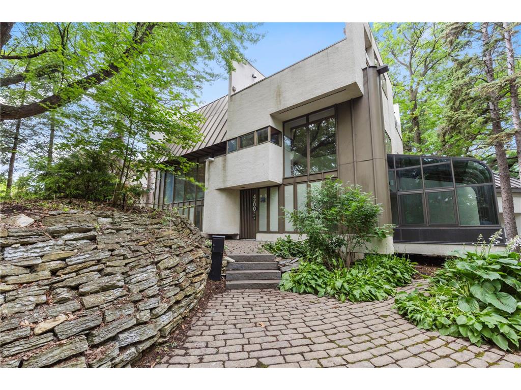 4200 Poplar Drive Golden Valley MN 55422 7103288 image6