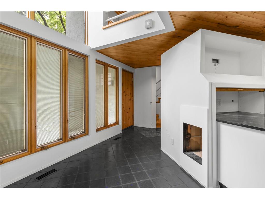4200 Poplar Drive Golden Valley MN 55422 7103288 image9