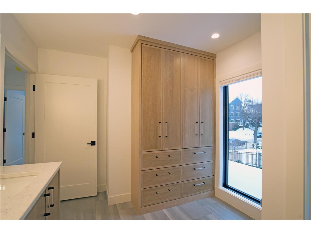4200 Upton Avenue S Minneapolis MN 55410 6550433 image29