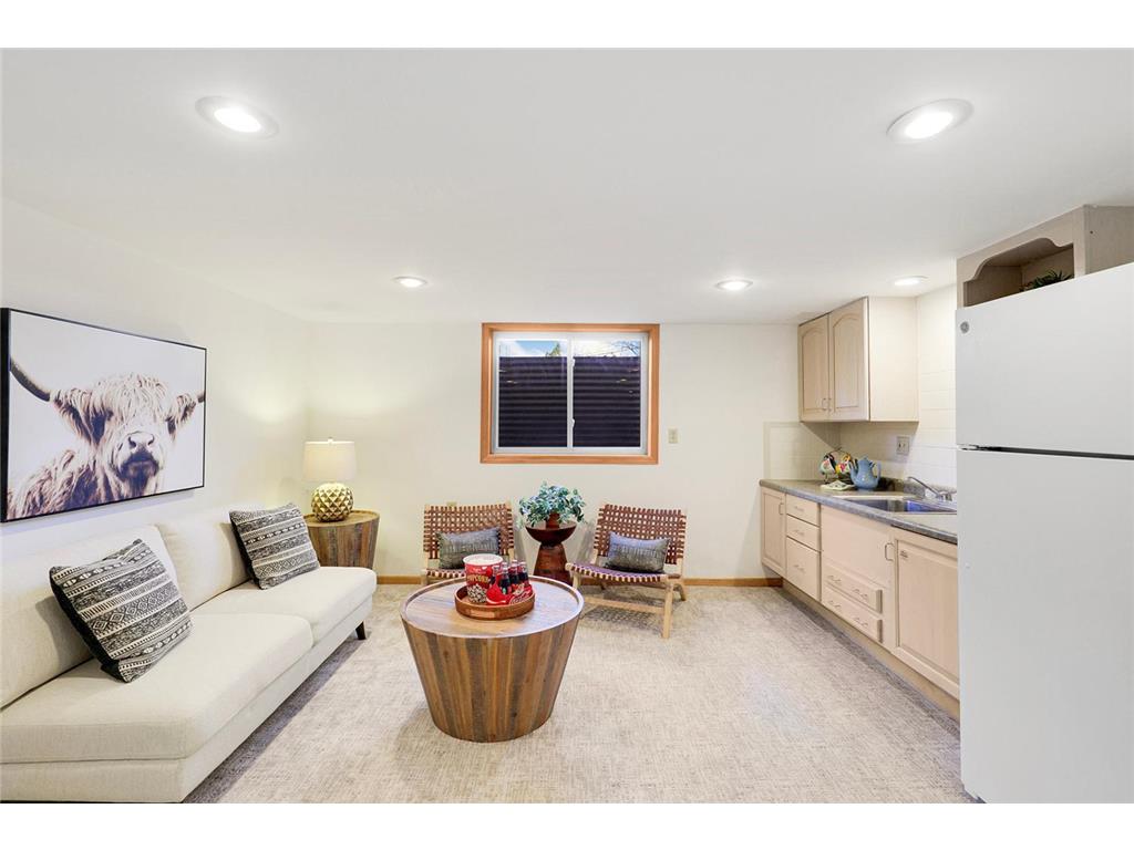 4201 40th Avenue N Robbinsdale MN 55422 - Crystal 7035777 image10