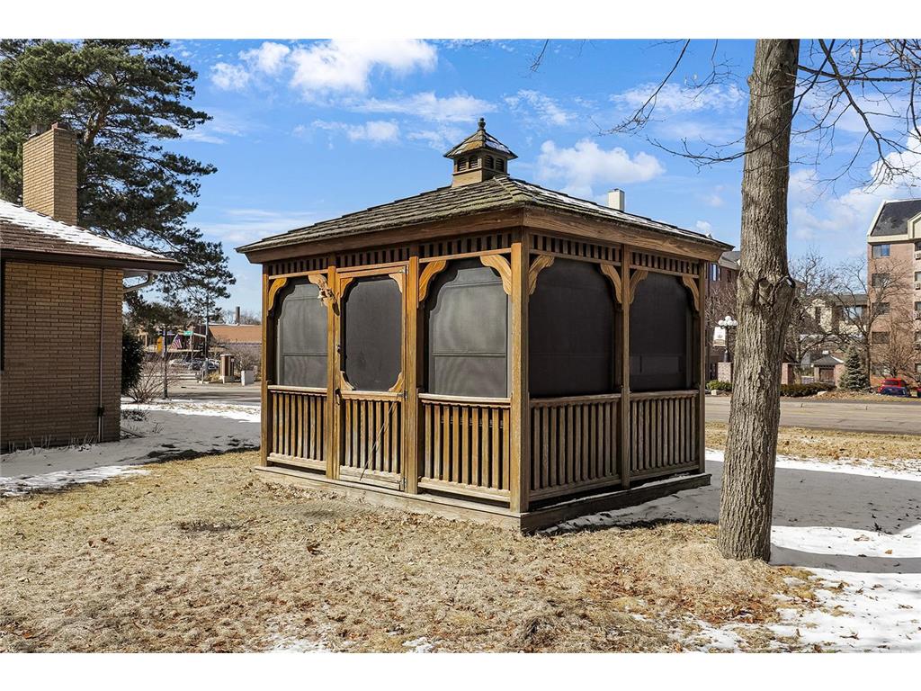 4201 40th Avenue N Robbinsdale MN 55422 - Crystal 7035777 image18