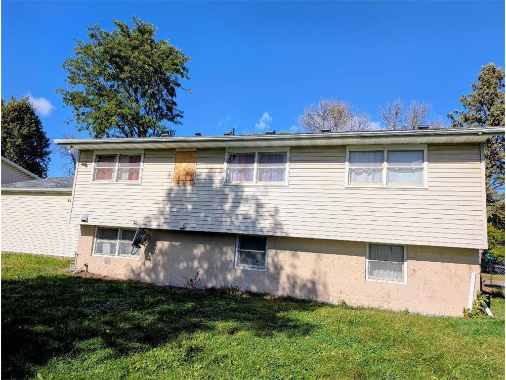 4201 82nd Avenue N Brooklyn Park MN 55443 6806496 image5