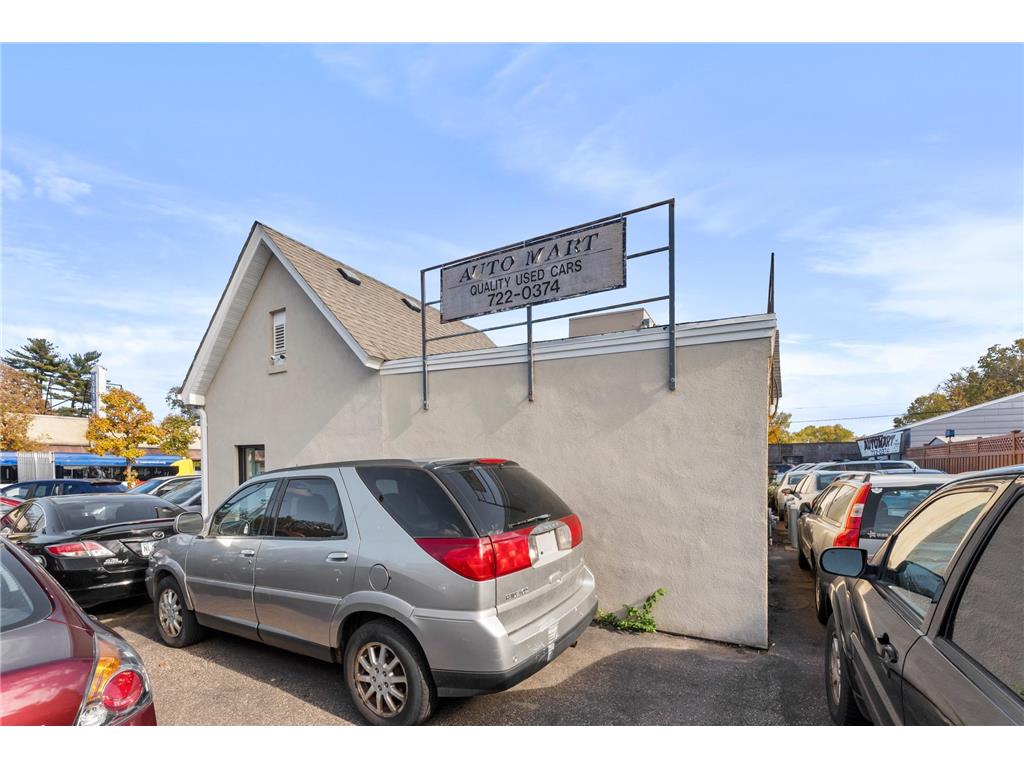 4201 E Lake Street Minneapolis MN 55406 6812773 image16