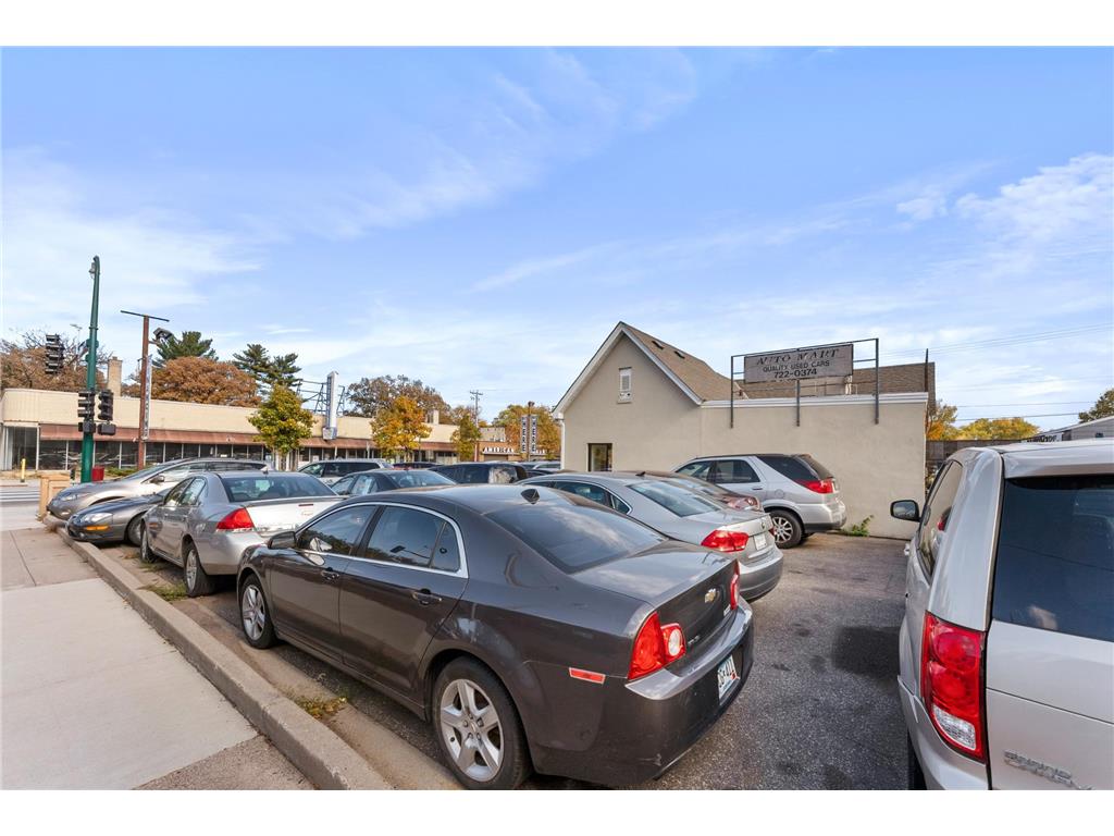 4201 E Lake Street Minneapolis MN 55406 6812773 image17