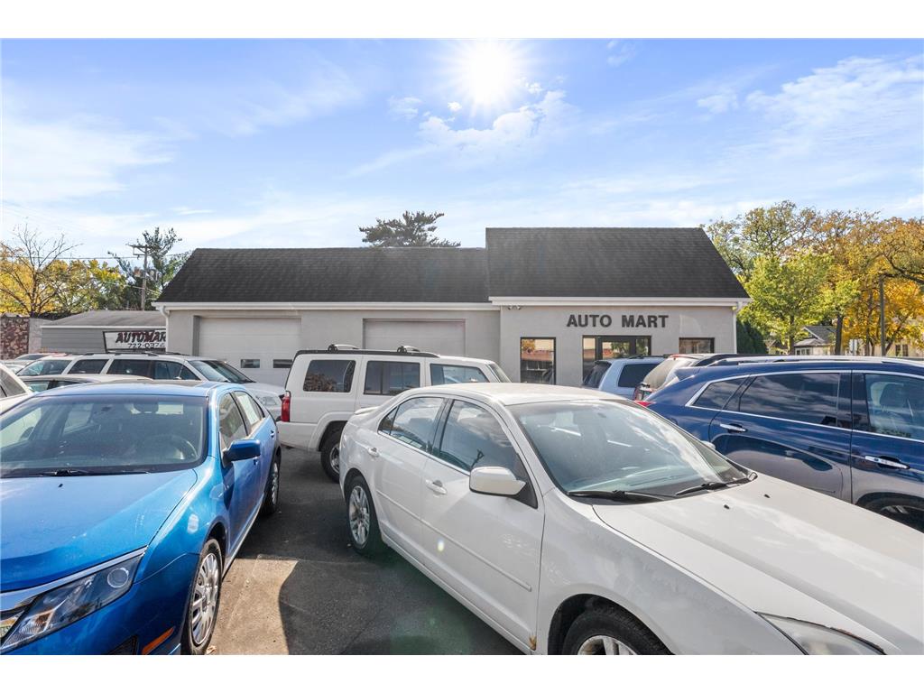 4201 E Lake Street Minneapolis MN 55406 6812773 image2