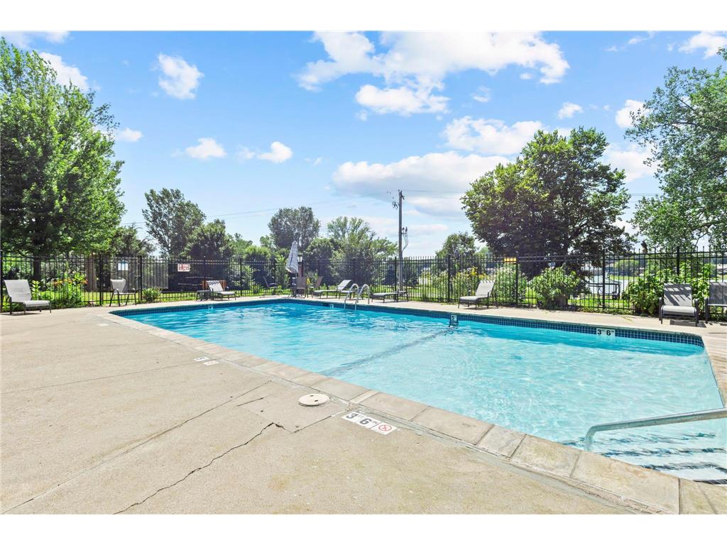 4201 Lakeside Avenue N #214 Brooklyn Center MN 55429 7113954 image22