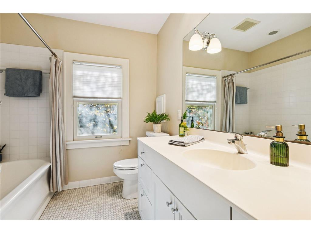 4201 Linden Hills Boulevard Minneapolis MN 55410 6814085 image25