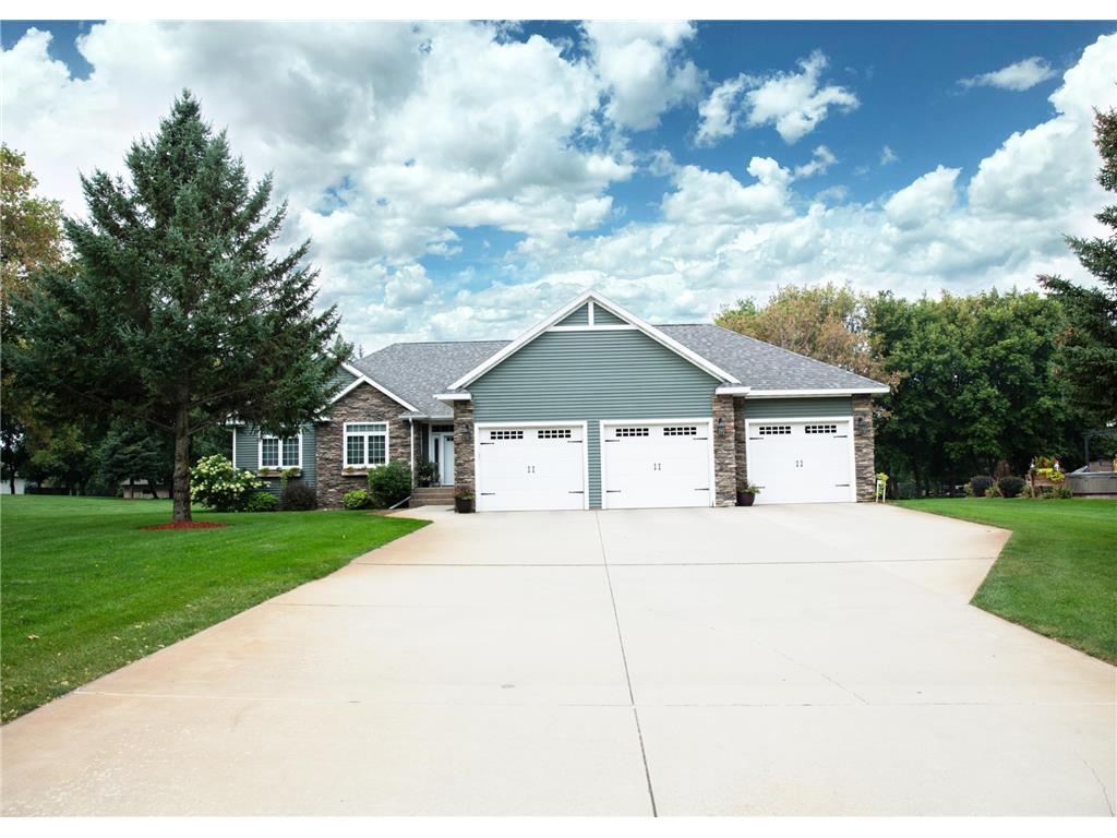 4201 Rue De Frenchman NE, Alexandria, MN 56308 MLS 6441282 Edina