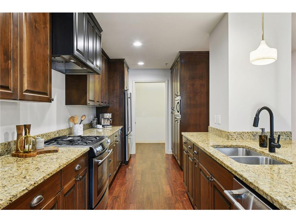 4201 Sunset Drive #N217 Spring Park MN 55384 - Lake Minnetonka 6813086 image17