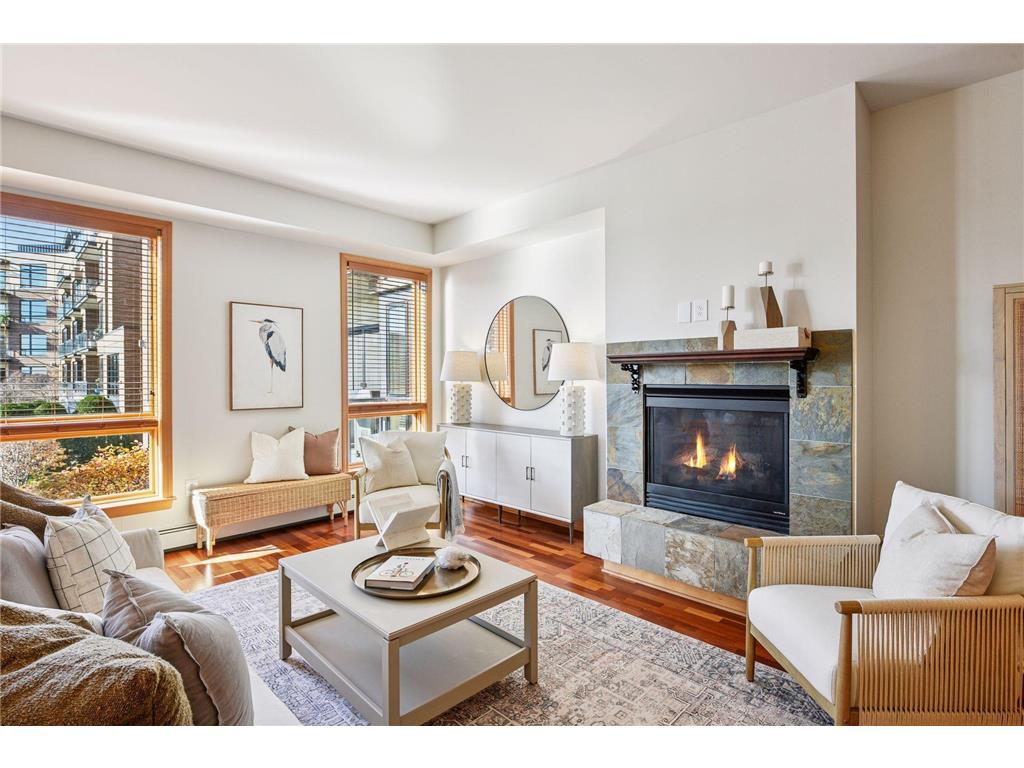 4201 Sunset Drive #N220 Spring Park MN 55384 - Lake Minnetonka 6816109 image1