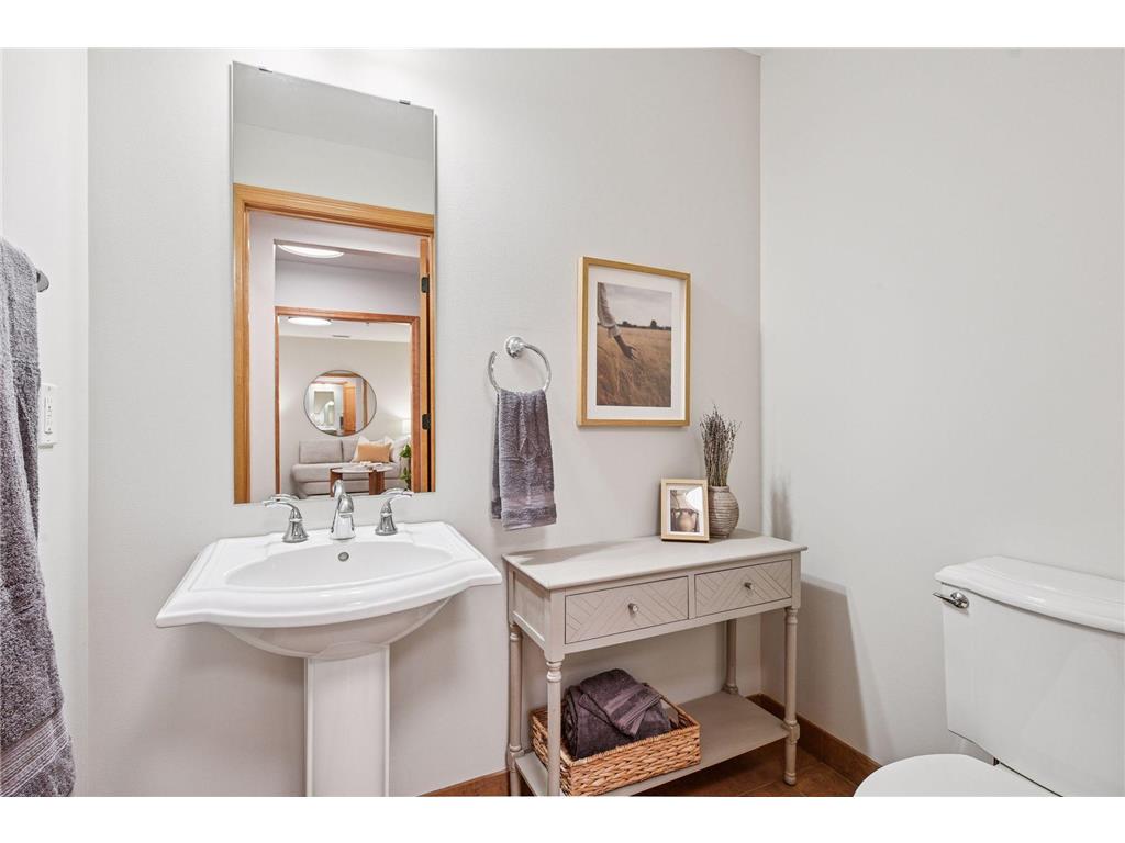 4201 Sunset Drive #N220 Spring Park MN 55384 - Lake Minnetonka 6816109 image29