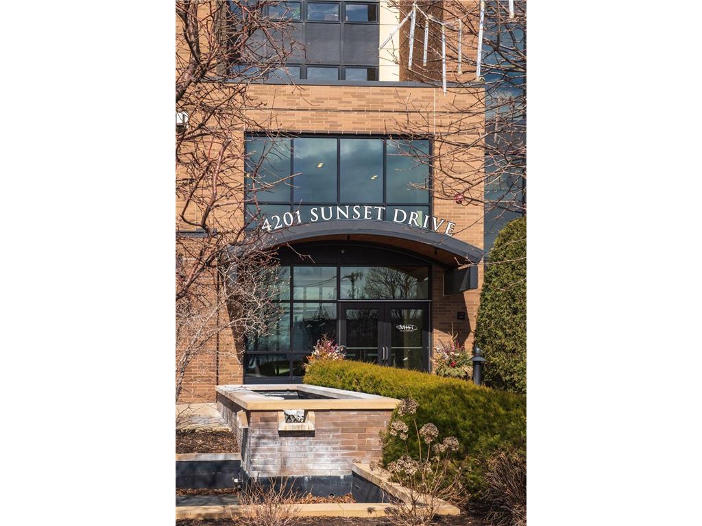 4201 Sunset Drive #N220 Spring Park MN 55384 - Lake Minnetonka 6816109 image40