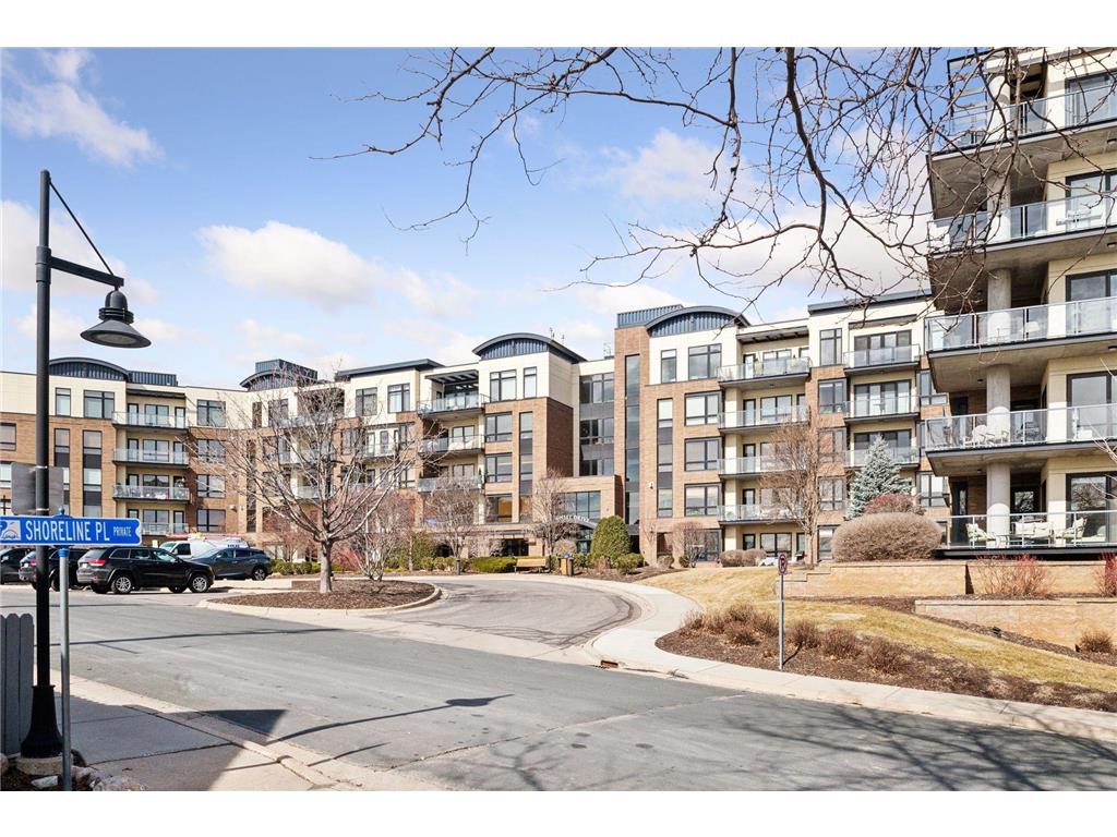 4201 Sunset Drive #N220 Spring Park MN 55384 - Lake Minnetonka 6816109 image60