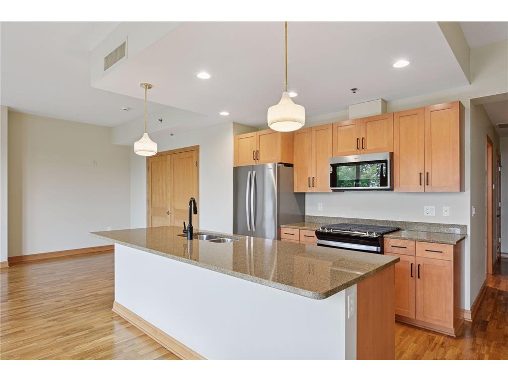 4201 Sunset Drive #N412 Spring Park MN 55384 - Lake Minnetonka 6774541 image17