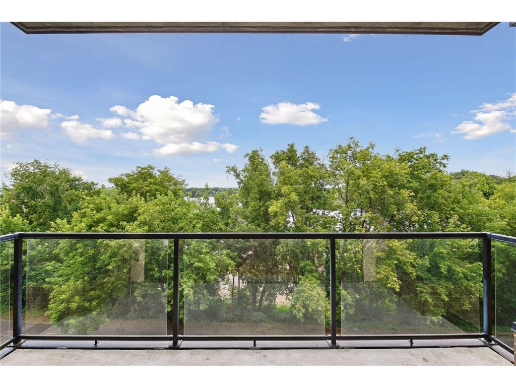 4201 Sunset Drive #N412 Spring Park MN 55384 - Lake Minnetonka 6774541 image8