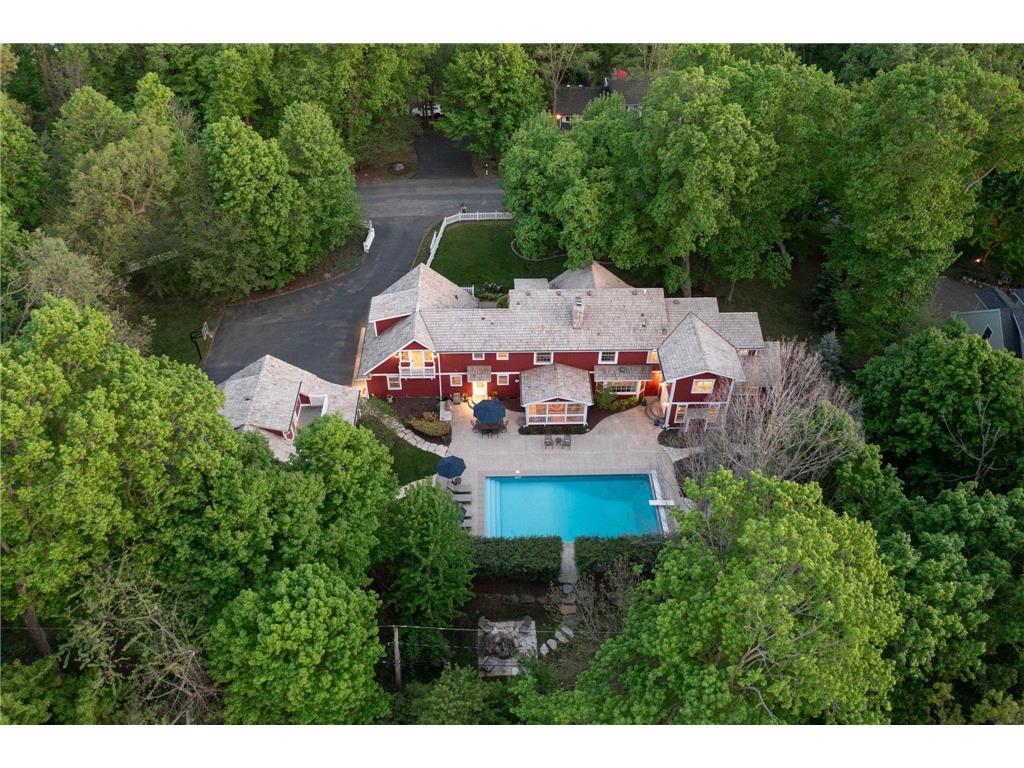 4202 Heathcote Road Deephaven MN 55391 7074748 image40