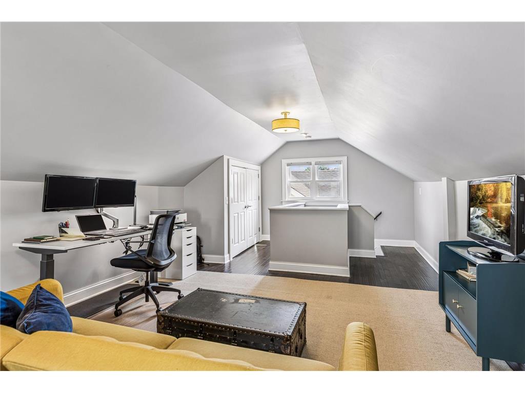 4202 Portland Avenue Minneapolis MN 55407 7107459 image27