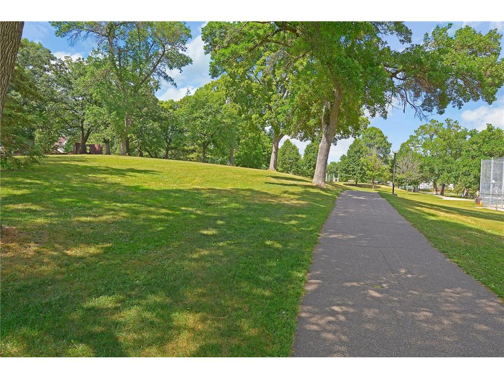 4202 Portland Avenue Minneapolis MN 55407 7107459 image42