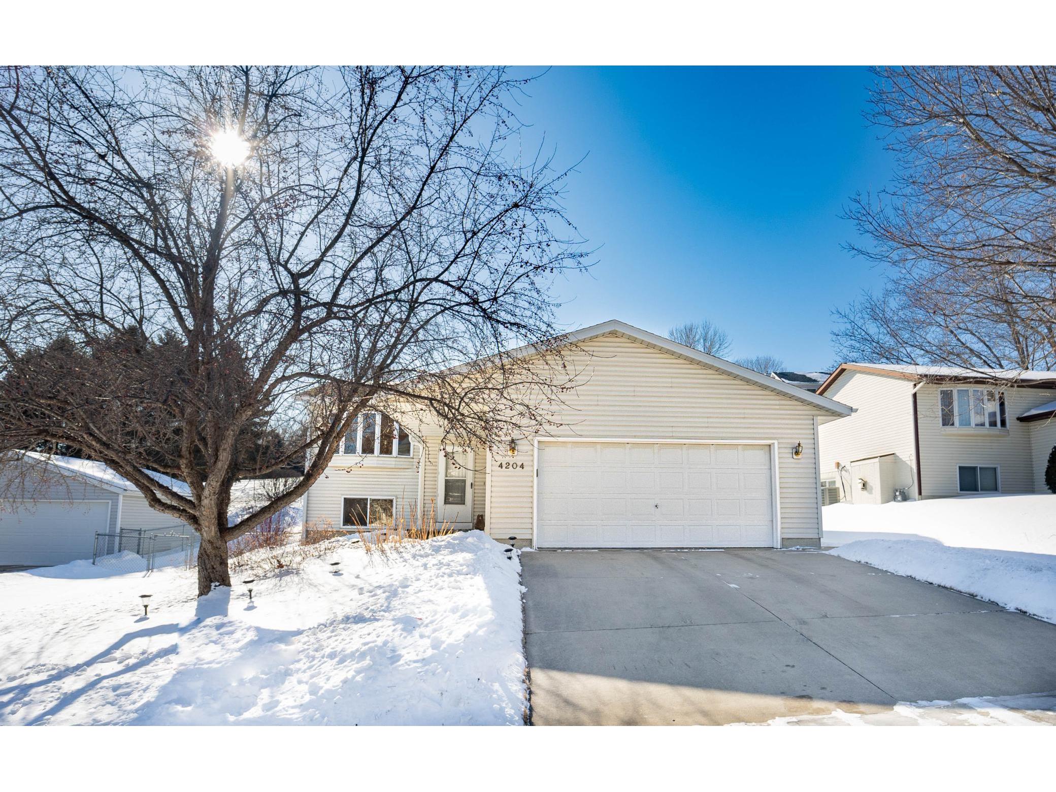 4204 Valley Drive NW Rochester MN 55901 6141584 image1