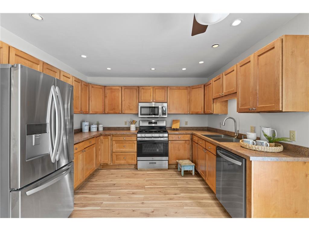 4205 Aldrich Avenue S Minneapolis MN 55409 7061204 image14