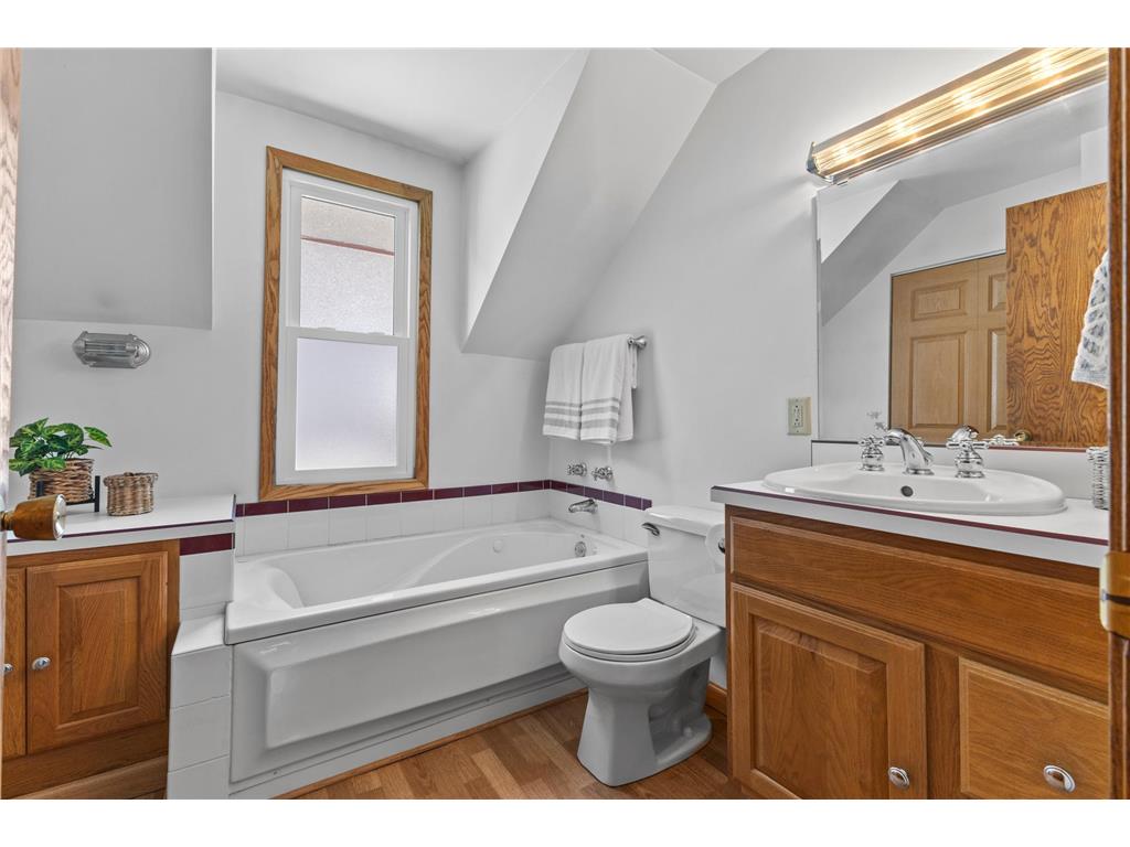 4205 Aldrich Avenue S Minneapolis MN 55409 7061204 image22
