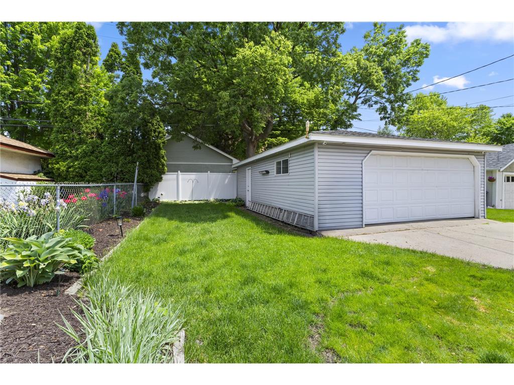 4205 Aldrich Avenue S Minneapolis MN 55409 7061204 image31