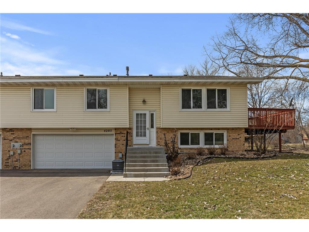 4205 Bridgewood Terrace Vadnais Heights MN 55127 6509619 image1
