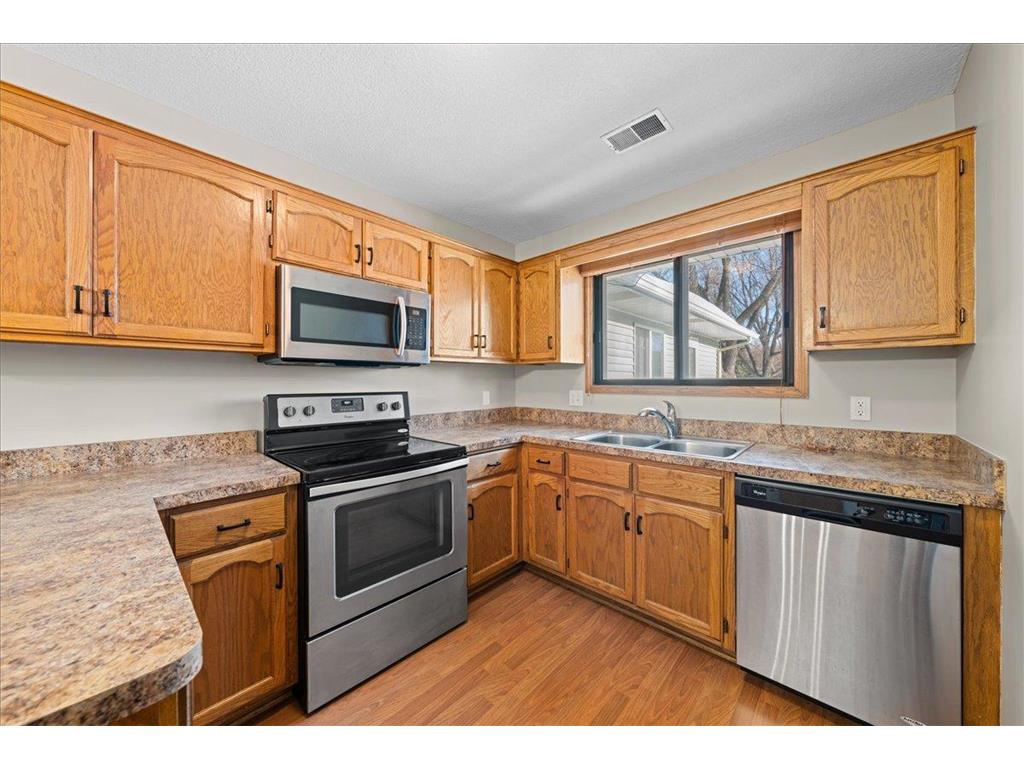 4205 Centerville Road Vadnais Heights MN 55127 7018295 image10