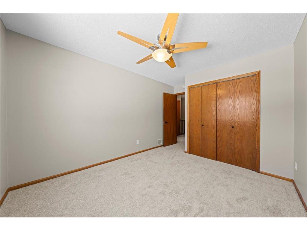 4205 Centerville Road Vadnais Heights MN 55127 7018295 image21