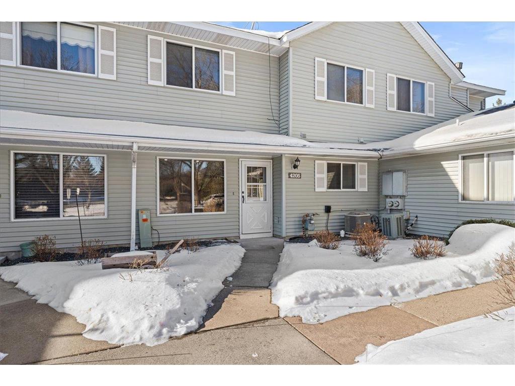 4205 Centerville Road Vadnais Heights MN 55127 7018295 image3