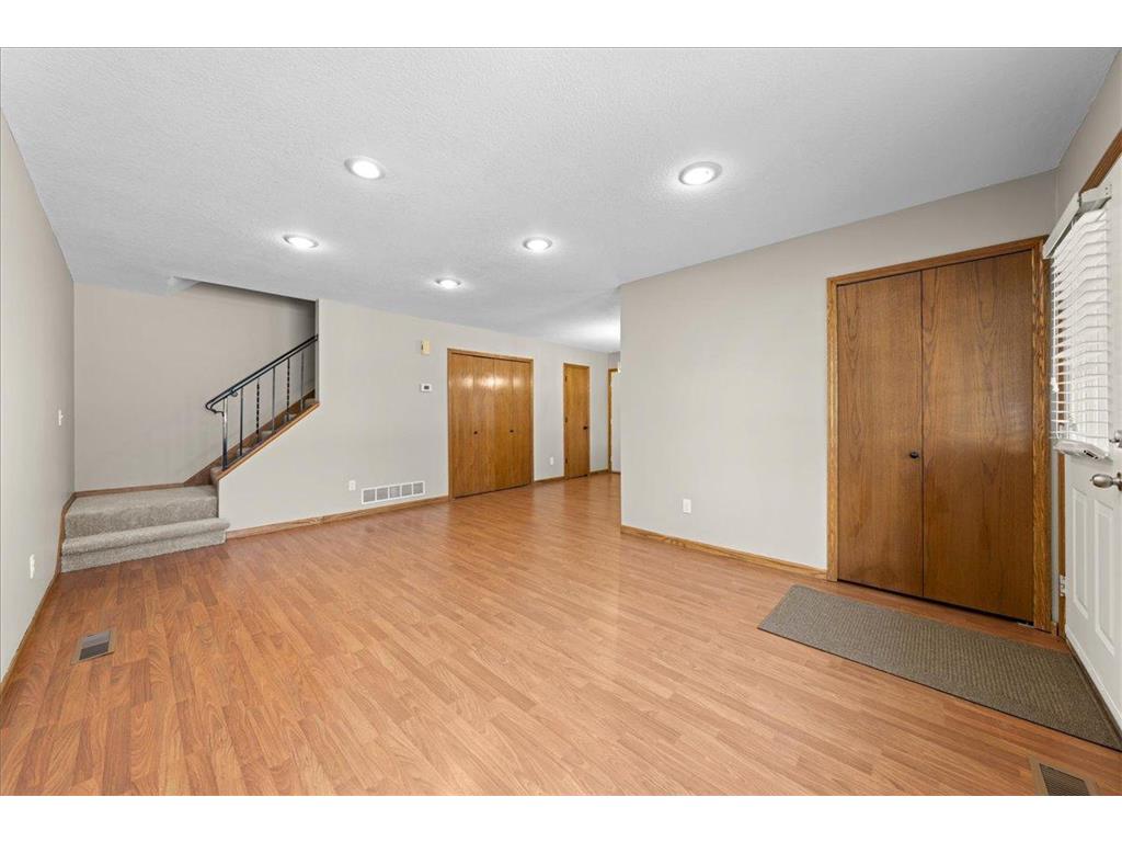 4205 Centerville Road Vadnais Heights MN 55127 7018295 image5