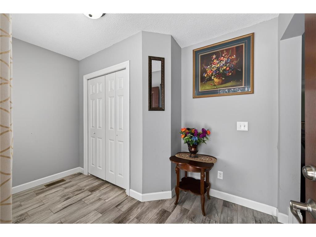 4205 Elliot Avenue Minneapolis MN 55407 7031057 image10