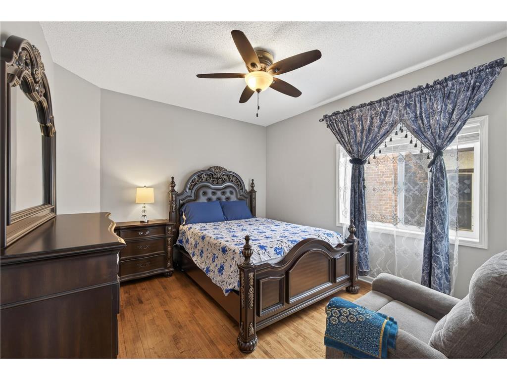 4205 Elliot Avenue Minneapolis MN 55407 7031057 image11