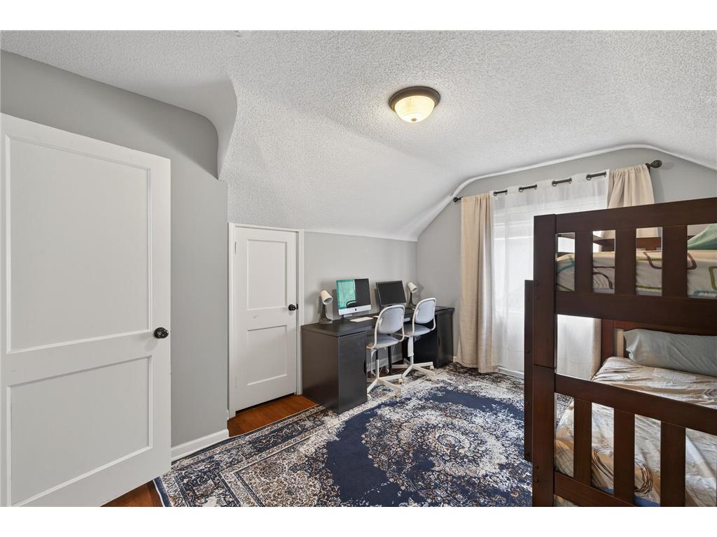 4205 Elliot Avenue Minneapolis MN 55407 7031057 image20