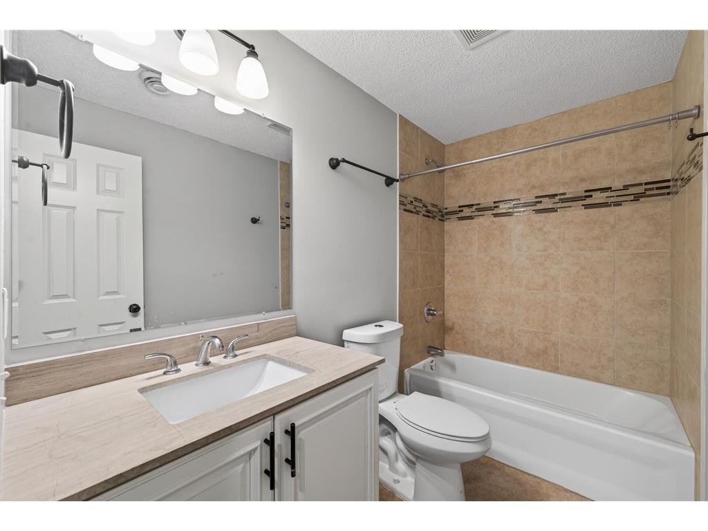 4205 Elliot Avenue Minneapolis MN 55407 7031057 image34