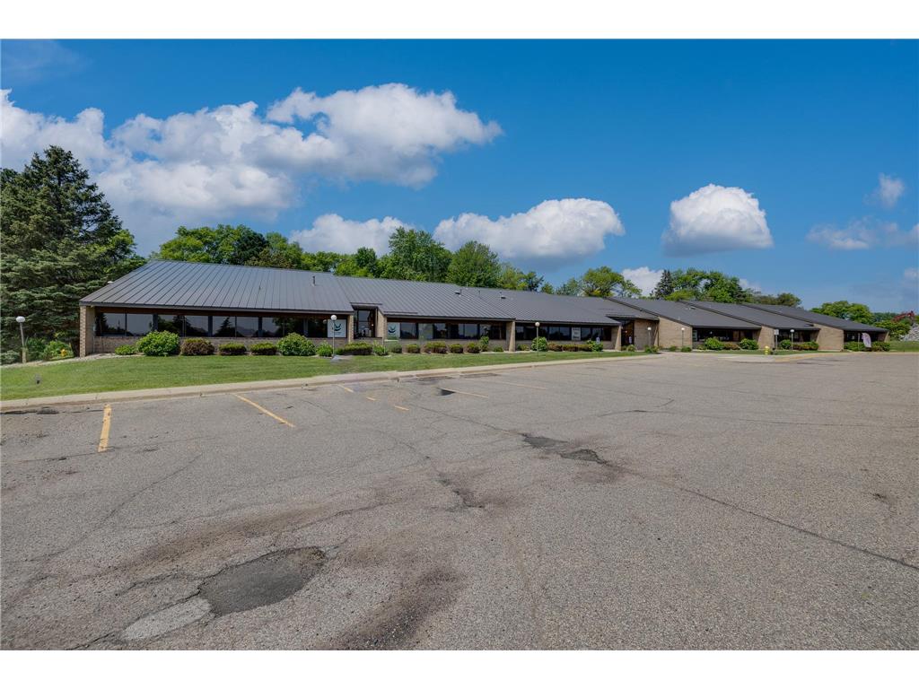 4205 Lancaster Lane N Plymouth MN 55441 7076236 image2