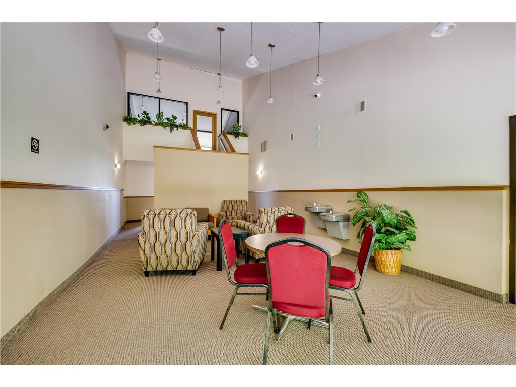 4205 Lancaster Lane N Plymouth MN 55441 7076236 image4