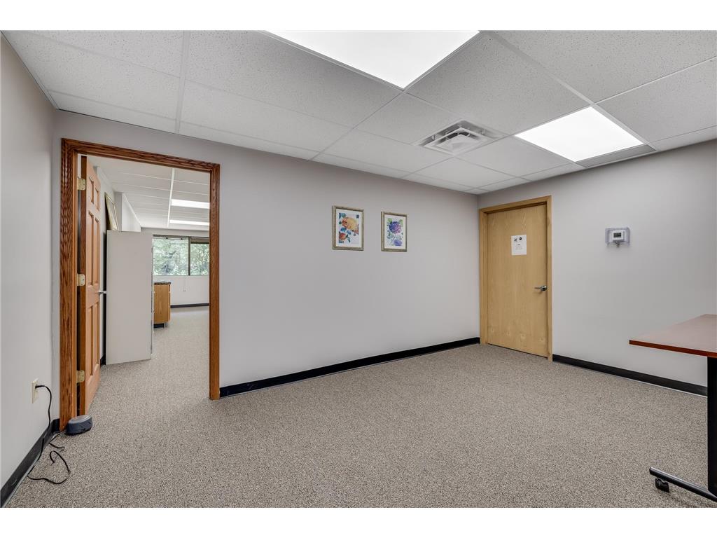 4205 Lancaster Lane N Plymouth MN 55441 7076236 image6