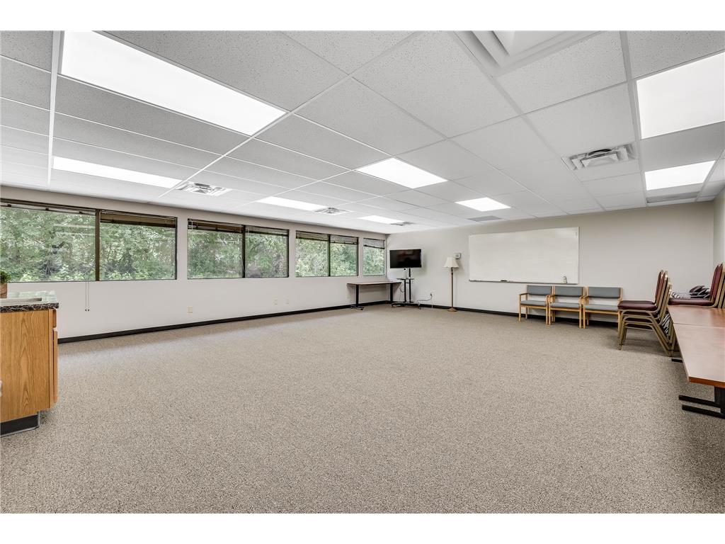 4205 Lancaster Lane N Plymouth MN 55441 7076236 image7