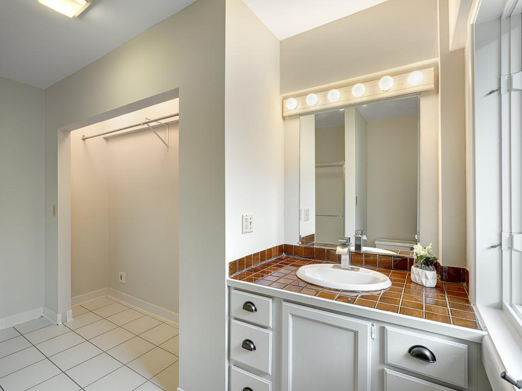 4206 Cedar Lake Road S Saint Louis Park MN 55416 7052464 image21