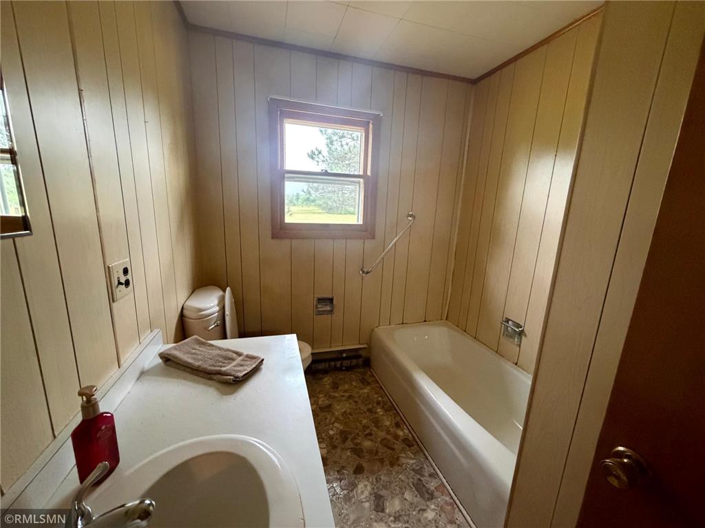4206 E County Road T Dairyland WI 54830 7084958 image16