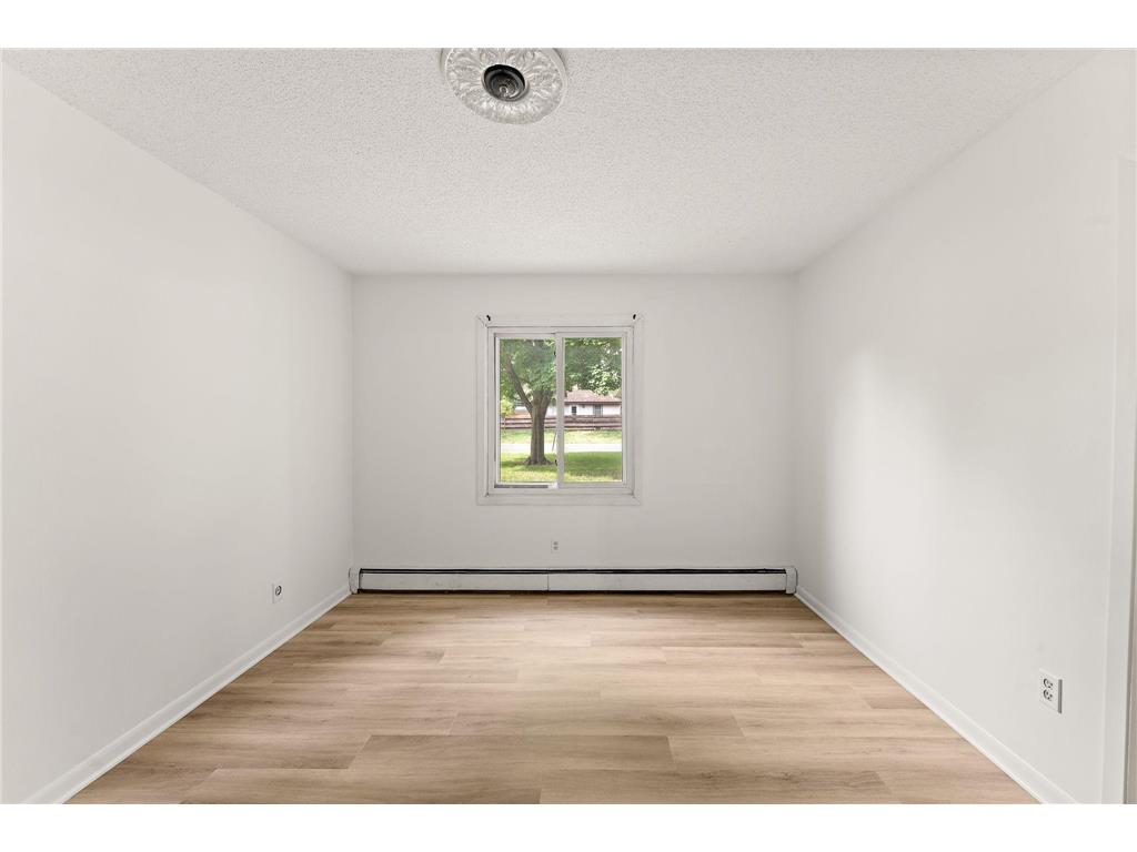 4207 Lakeside Avenue N #134 Brooklyn Center MN 55429 - Lower Twin Lake 7004002 image11