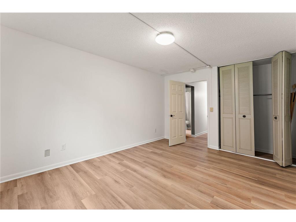 4207 Lakeside Avenue N #134 Brooklyn Center MN 55429 - Lower Twin Lake 7004002 image19