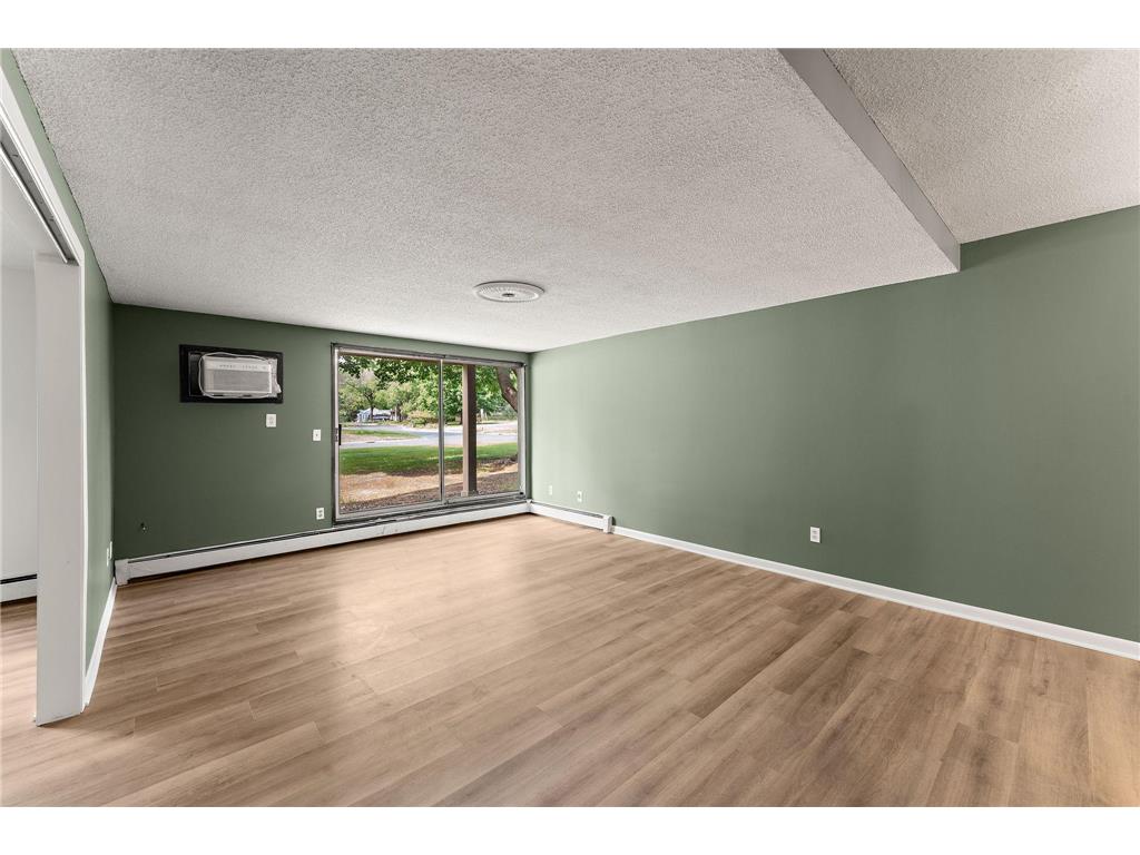 4207 Lakeside Avenue N #134 Brooklyn Center MN 55429 - Lower Twin Lake 7004002 image8