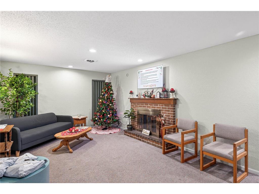 4207 Lakeside Avenue N #137 Brooklyn Center MN 55429 7004349 image16