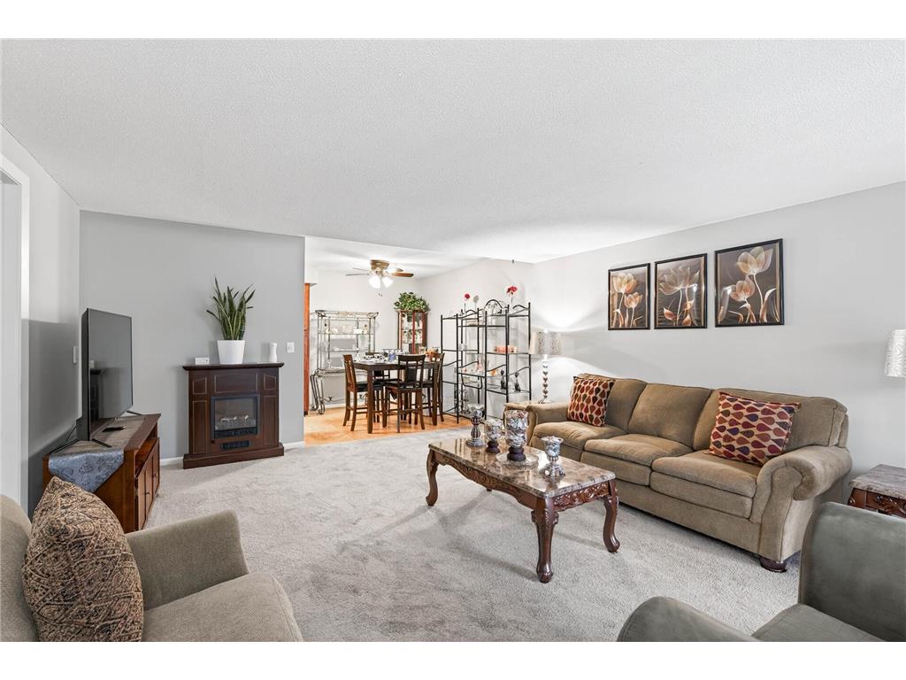 4207 Lakeside Avenue N #137 Brooklyn Center MN 55429 7004349 image2