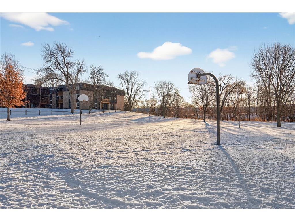 4207 Lakeside Avenue N #137 Brooklyn Center MN 55429 7004349 image29