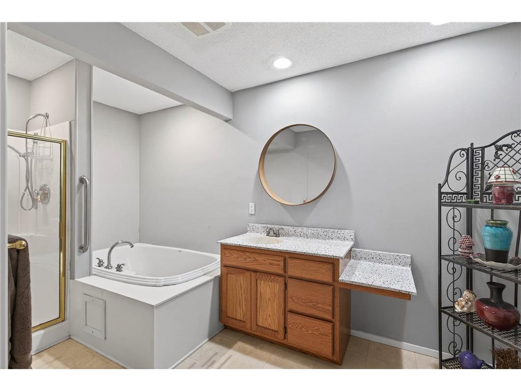 4207 Lakeside Avenue N #137 Brooklyn Center MN 55429 7004349 image7