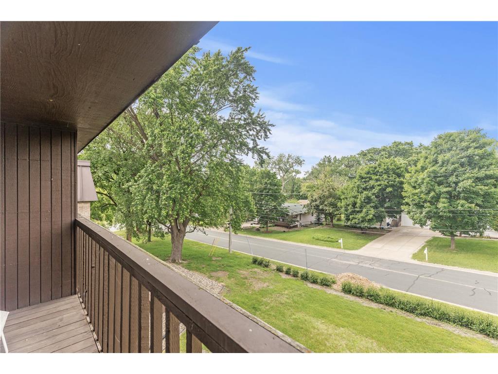 4207 Lakeside Avenue N #328 Brooklyn Center MN 55429 7068780 image24