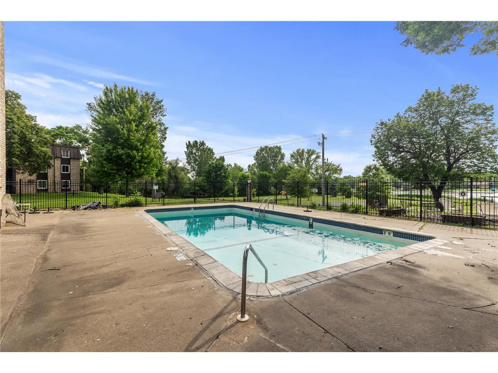 4207 Lakeside Avenue N #328 Brooklyn Center MN 55429 7068780 image34